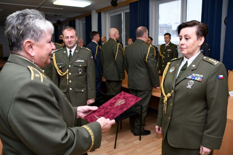 Generál Boček patronem Kurzu generálního štábu