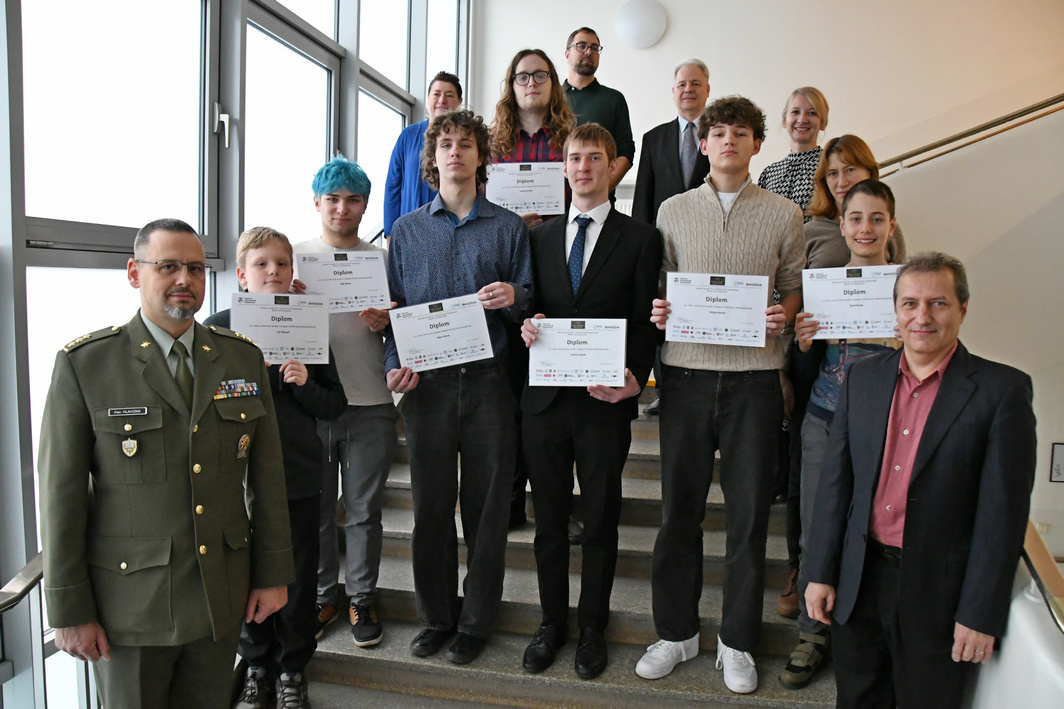 Přečtete si více ze článku Vyhlášení výsledků Soutěže v kybernetické bezpečnosti