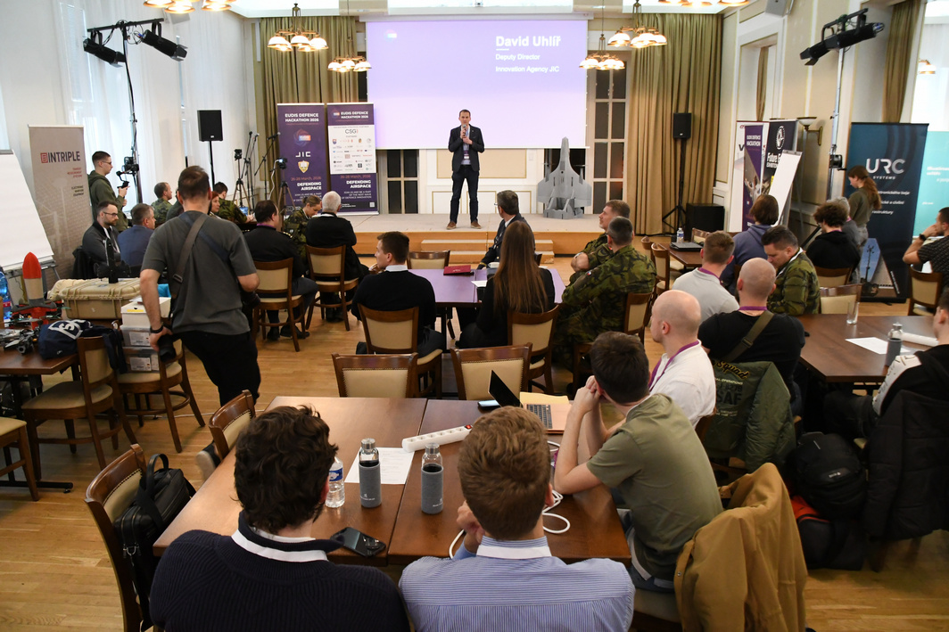 Právě si prohlížíte Univerzita hostí EUDIS Defence Hackathon – Spring 2026