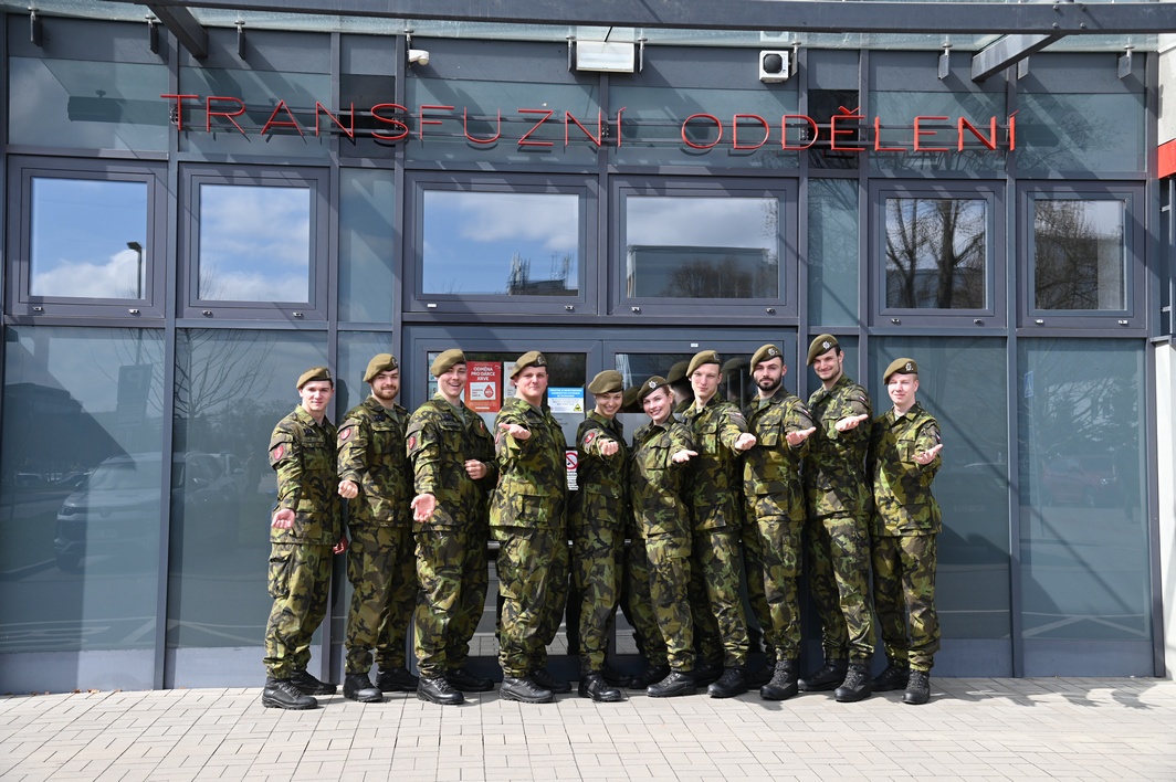 Přečtete si více ze článku Dáváme ze sebe to nejcennější: studenti VLF zareagovali na nedostatek krve